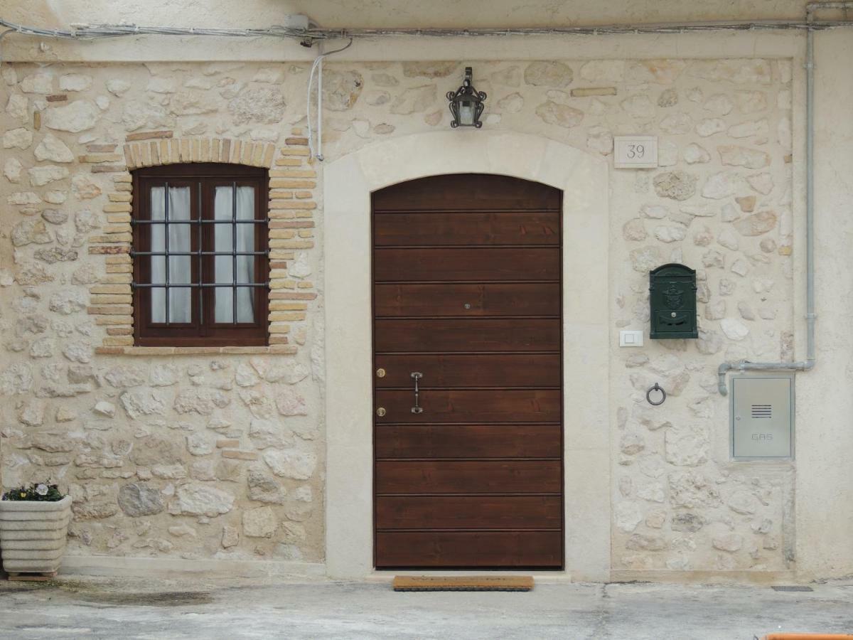 Picchio&Pinocchio Guest House Sulmona Kültér fotó